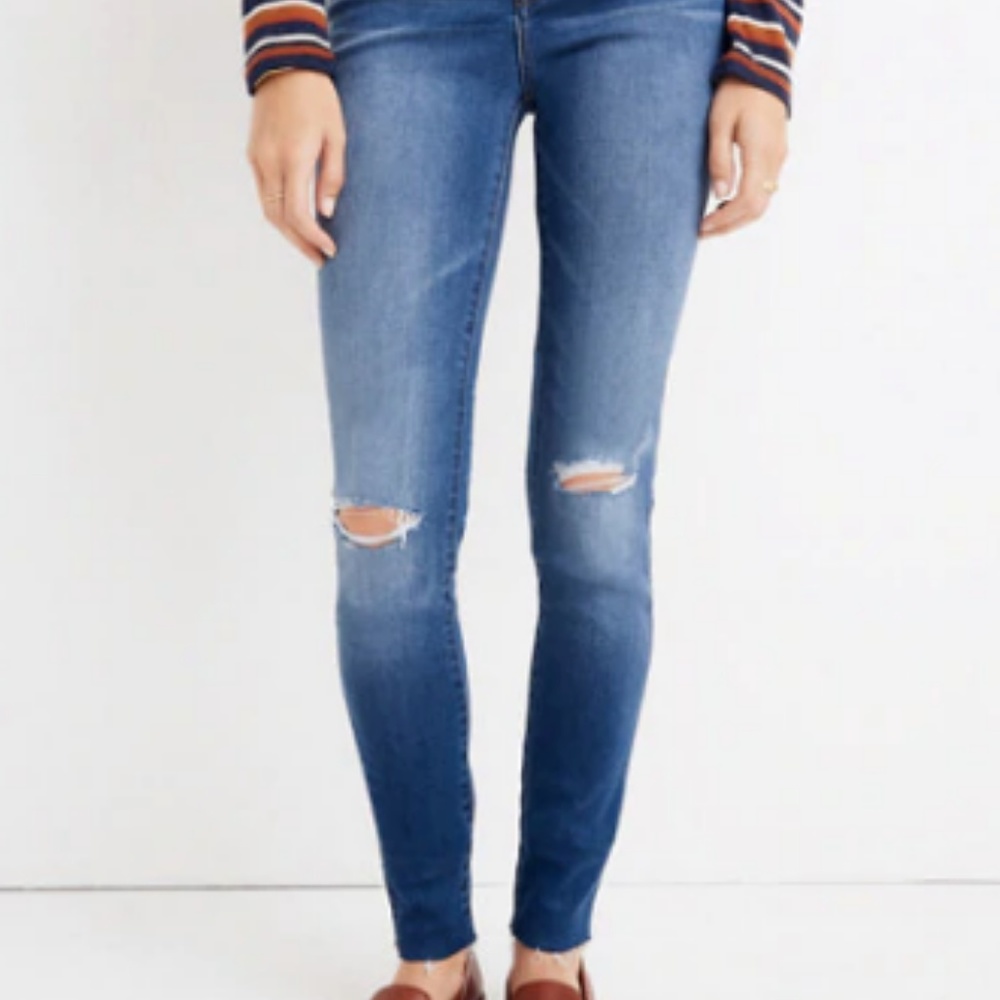 Madewell Jeans- mid rise petite 26